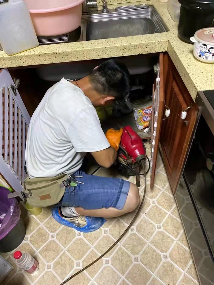 幸福路街道通下水道